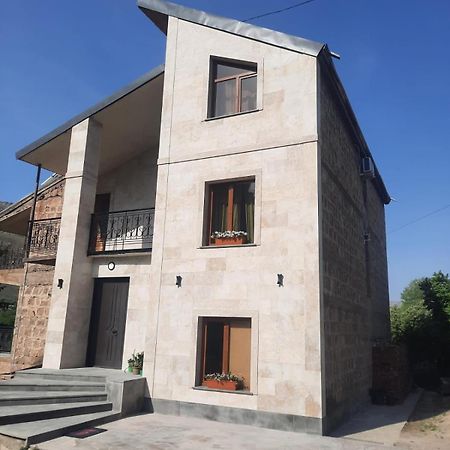 Anna Home B&B Areni Exterior photo